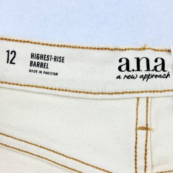 A.n.a Women's High-Rise Stretch Cream Curve Tapered Barrel Denim Jeans Sz 12 NWT - Picture 5 of 11